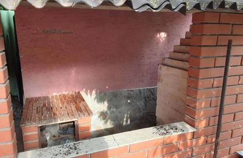 Vapnyarka House | Oceanfront Mini Hotel with Kitchen & Ocean View Amenities