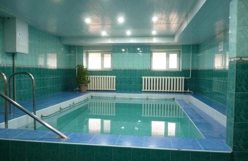 Glazov Hotel | Cozy Mini-Hotel with Pool and Hot Tub for Your Getaway