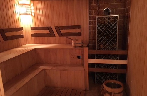 Shakhty Hotel | Relax at Мираж: Pool Access & Breakfast Included