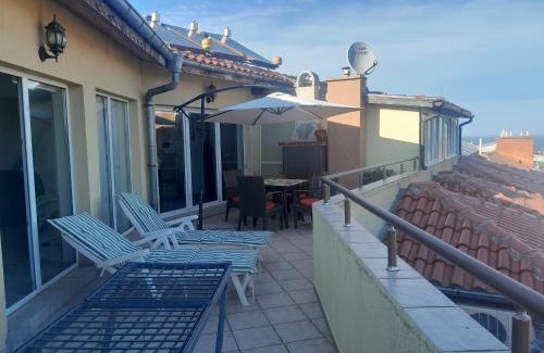 Sozopol Apartment | Family-Friendly Apartment in Sozopol with Pet Amenities