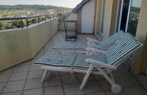Sozopol Apartment | Family-Friendly Apartment in Sozopol with Pet Amenities