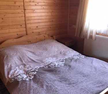 Vorokhta Apartment | Family-Friendly Escape at Модрина Hotel Awaits You
