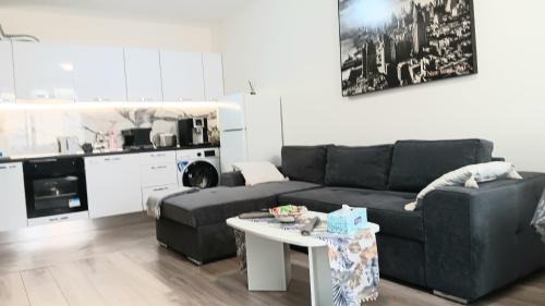 Vitosha District Apartment | Cozy Juls Home in Bulgaria - Guest Rated 9.5, Pet Friendly