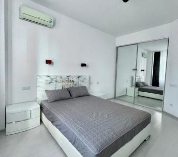 Prymors'kyi district Apartment | Enjoy Breathtaking Views at Captain Apartments by the Sea
