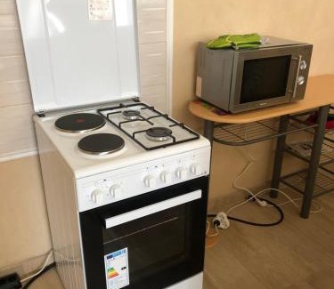 Sinemoretz Apartment | Discover Морска Роза: Family-Friendly Stay with Great Reviews