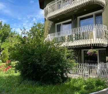 Saints Constantine and Helena Hotel | Морска База Даскалов # Daskalov Seaside Holiday Home
