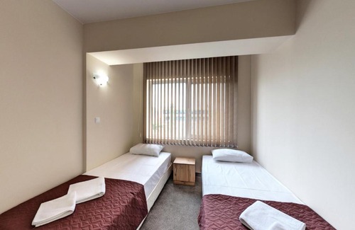 rajon Vrabnitsa Hotel | Budget-Friendly Мотел Юбим with Breakfast & Family Amenities