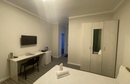 Atyrau Hotel | Budget-Friendly Stay at Мунайшы with Pet and Child Amenities