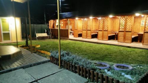 Yahotyn House | Guest Rated 10/10 at Міні КВАРТАЛ with Hot Tub & Breakfast