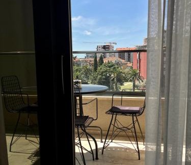 Maini Apartment | Oceanfront Mamma Mia Apartments with Hot Tub & Kid-Friendly
