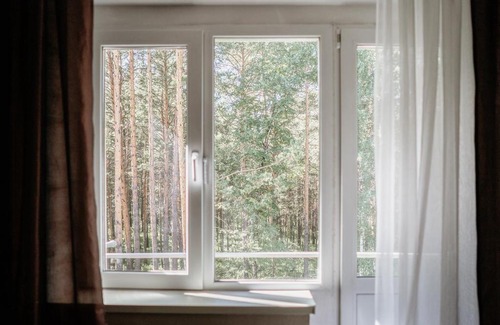 Emel'Yanovo Apartment | Pet-Friendly Navigator Apartments at Krasnoyarsk Airport