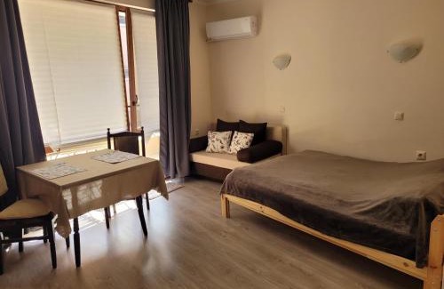 Sarafovo Apartment | Relaxing Getaway in Sarafovo by the Sea - Guest Rated 9.6
