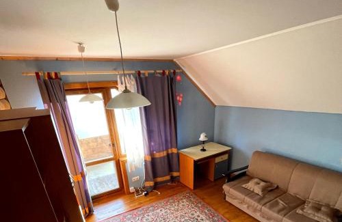 Palyanytsya House | Elegant Retreat at На Полумистому - Rated 9.4/10