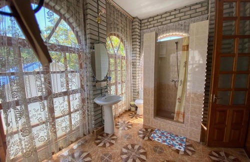 Gelendzhik House | Oceanfront Getaway on Садовая | Rated 9/10 by Guests