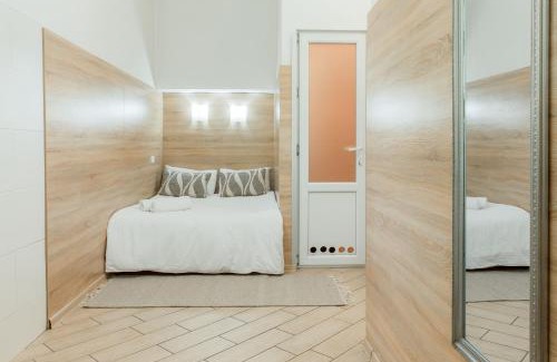 Lviv City Center Apartment | Cozy Mini Apartment on Kulisha 29-3, Pet Friendly Stay