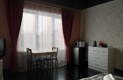 Pereslavl-Zalesskiy Apartment | Picturesque Hotel Near the Lake with Pet-Friendly Amenities