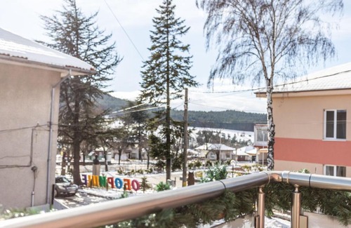 Panagyurishte Apartment | Discover NikoneL: Family-Friendly with Hot Tub & Kitchen
