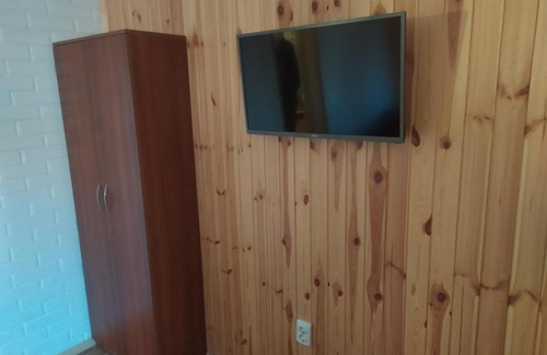 Sukhinovka Apartment | Modern Нова квартира with Pool, Child and Pet Friendly
