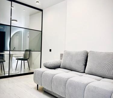 Yavory Apartment | Modern Stay at Стрийська 45а FABRIK - Guest Rated 9.2