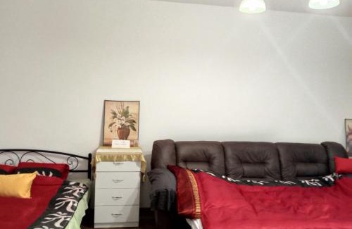 Vinnichki Apartment | Perfectly Located Apartment Near Striyska Bus Station