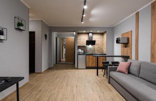 Uzhhorod Apartment | Cozy Smart Apartments LеГо - Family Friendly, Rated 10/10
