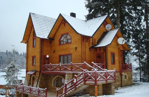 Myhove Hotel | Budget-Friendly Норіс with Restaurant & Child-Friendly Amenities