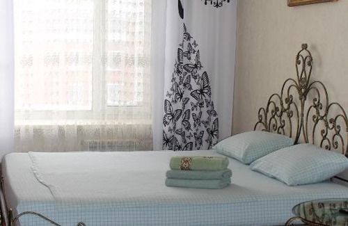 Kostanay Apartment | Modern One-Bedroom Apartment in the Heart of the City