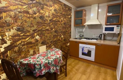 Pervomayskoye Apartment | Cozy Studio Apartment with Panoramic Balcony Near Lenin Square