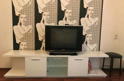 Pervomayskoye Apartment | Top-Rated Child-Friendly Room at Ильича 7 for You