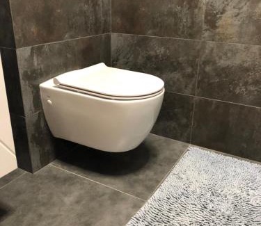 Uman Apartment | Child-Friendly One-Bedroom Apartment with 9.5/10 Rating
