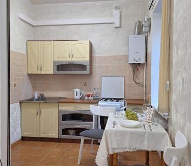 Sukhinovka Apartment | Convenient One-Bedroom Apartment Near Chestnut Alley, Poltava