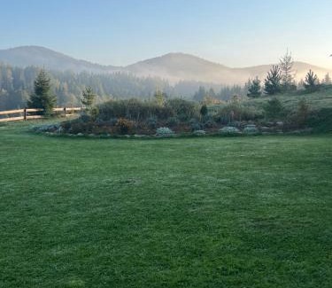 Plavya House | Dreamy Mountains Retreat: Pet and Child Friendly Stay