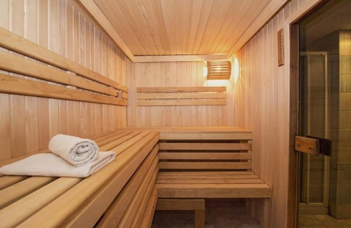 Cholpon-Ata Apartment | Discover Comfort at Hotel Ак-Бермет: Family-Friendly Amenities