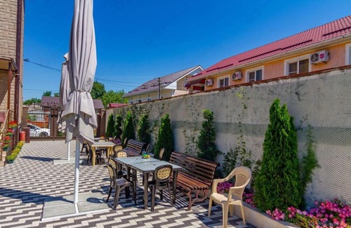 Bzhid Hotel | Villa Solntsa: Guest Rated 10/10 with Pool & Breakfast