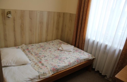 Gusev Hotel | Budget-Friendly Hotel Gloria with Breakfast Included
