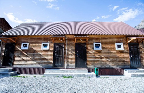 Dombay Hotel | Discover Hotel "Лесная Сказка" with Hot Tub & Breakfast