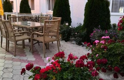 Rostov-on-Don Hotel | Discover Отель "Ливадия" - Pet Friendly with Ocean Views