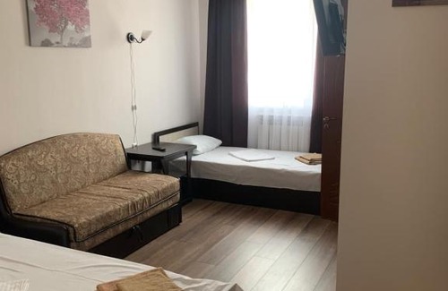 Boguchar Hotel | Budget-Friendly Stay at Отель Тихий Дом - Rated 9/10!