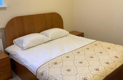 Saratov Hotel | Cozy Hotel Uyt with Kitchen & Breakfast - Rated 9/10!