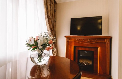 Chaykovsky Hotel | Discover Отель Чайковский: Breakfast Included, 9/10 Rating