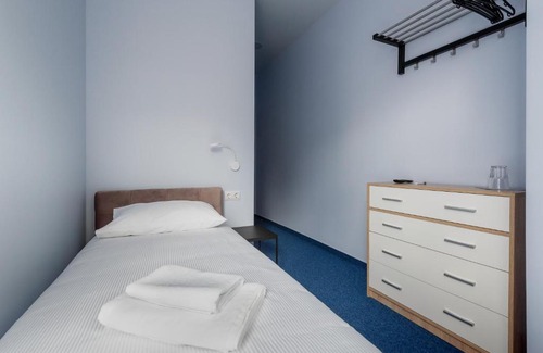 Kaliningrad Hotel | Budget-Friendly Stay at Отель ШЕРЛОК with Breakfast Included
