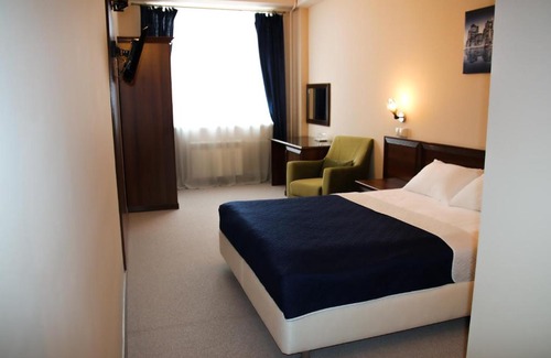 Elektrostal Hotel | Discover Comfort at Hotel "Янтарь" - Rated 9/10!