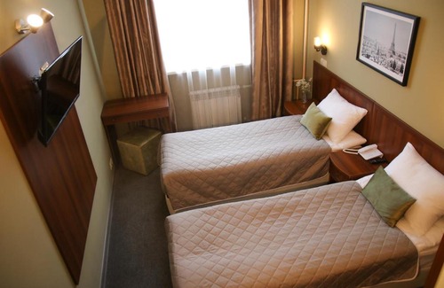 Elektrostal Hotel | Discover Comfort at Hotel "Янтарь" - Rated 9/10!