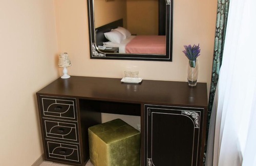 Elektrostal Hotel | Discover Comfort at Hotel "Янтарь" - Rated 9/10!