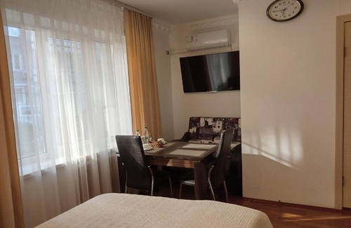 Irkutsk Hotel | Discover Hotel Modul: Family-Friendly with Breakfast Included