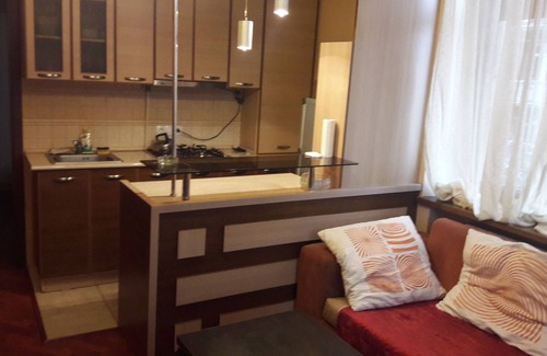 Arabkir Apartment | Inviting Apartment in Yerevan with Pool Access