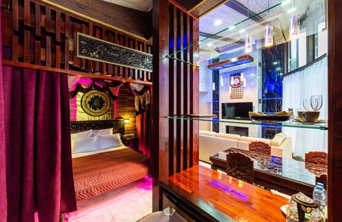 Enkolovo Hotel | Experience Comfort at ОХТА-SPA RESORT with Pool & Hot Tub