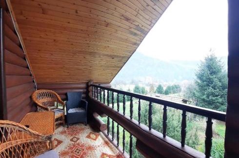 Serednye House | Discover ПАННА КАТЕРИНА: Oceanfront Family Retreat