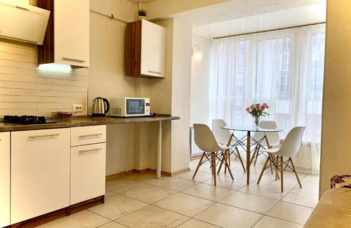 Nizhny Novgorod Apartment | Pet-Friendly Panorama Hotel with 9/10 Guest Satisfaction