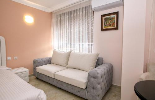 Sandanski Hotel | Guest Favorite: Парк Апарт-Хотел Виктория 1 with Breakfast
